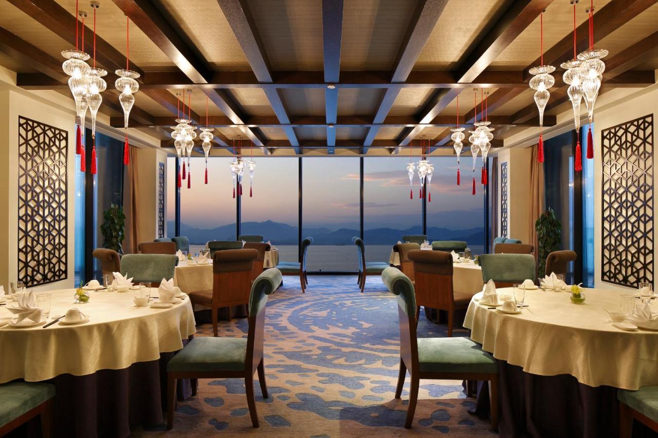 Crowne Plaza Huangshan Taiping Lake, An Ihg Hotel Экстерьер фото